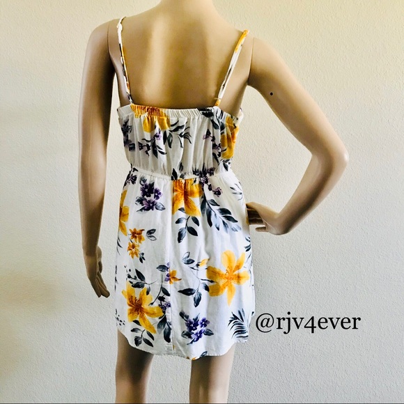 ♻️ Speechless Tropical Dress - Picture 2 of 8